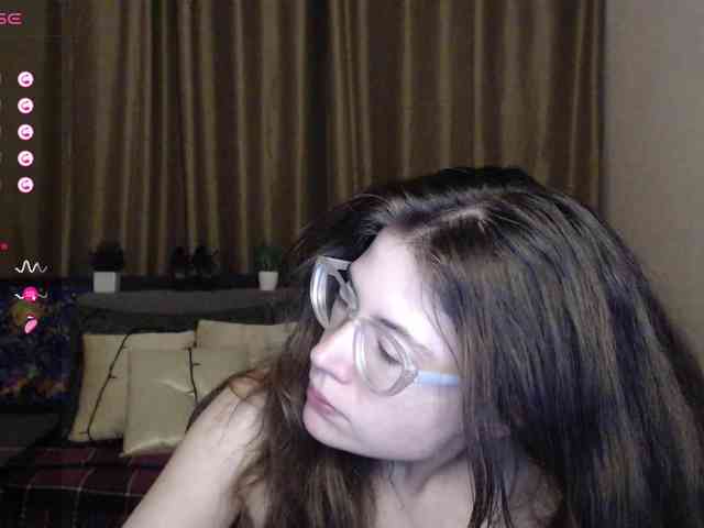Aliciafolow009 webcam