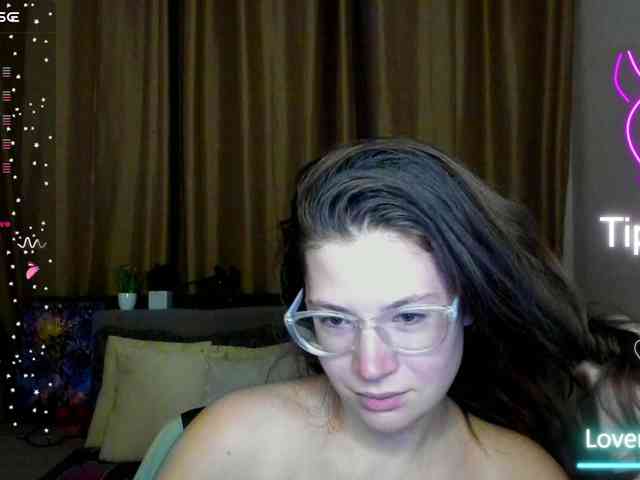 Aliciafolow009 webcam