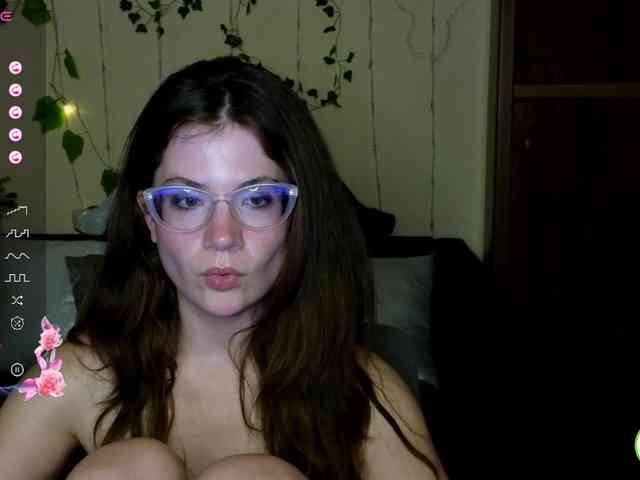 Aliciafolow009 webcam