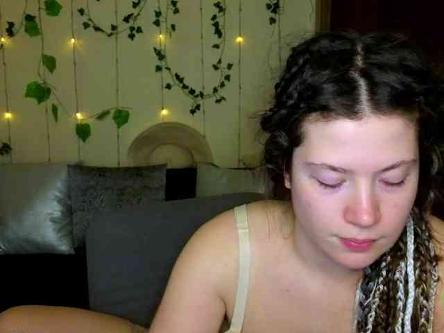 Aliciafolow009 Live Webcam on BongaCams