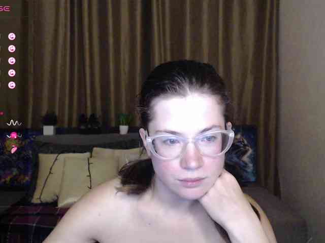 Aliciafolow009 webcam