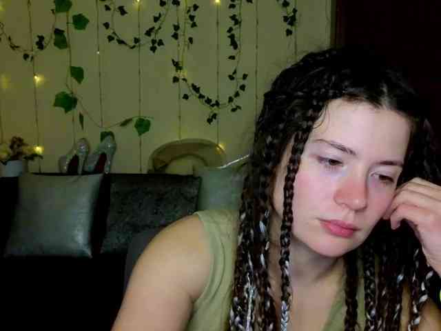 Aliciafolow009 webcam