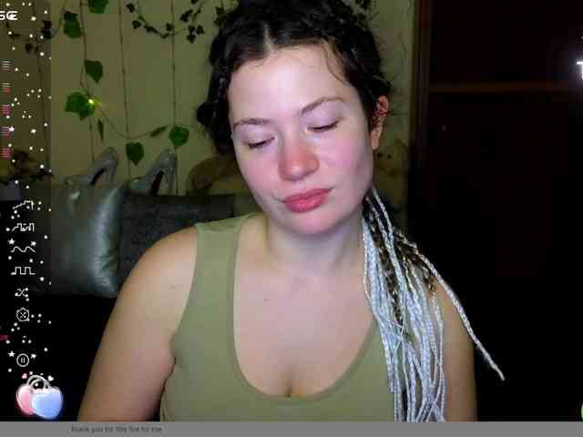 Aliciafolow009 webcam