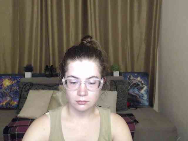 Aliciafolow009 webcam