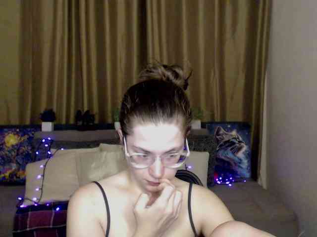 Aliciafolow009 webcam