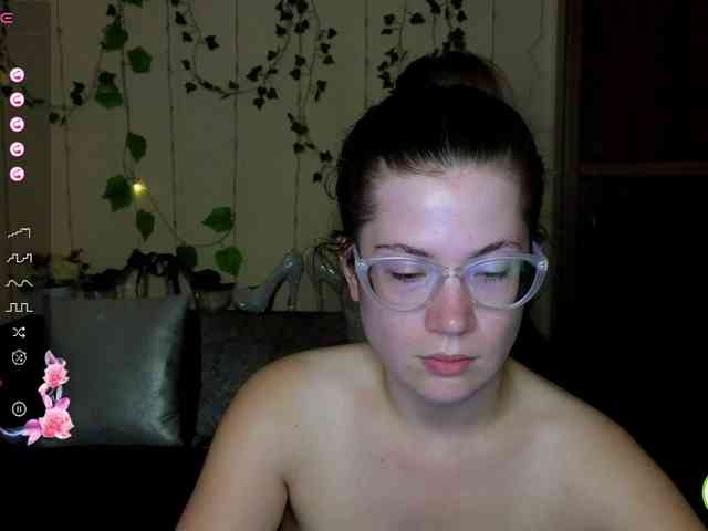Aliciafolow009 webcam