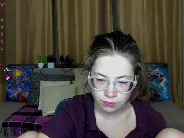 Aliciafolow009's webcam live show