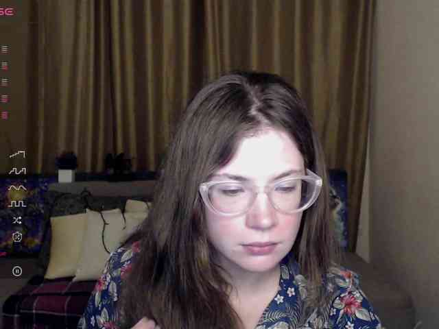 Aliciafolow009 Live Webcam on BongaCams