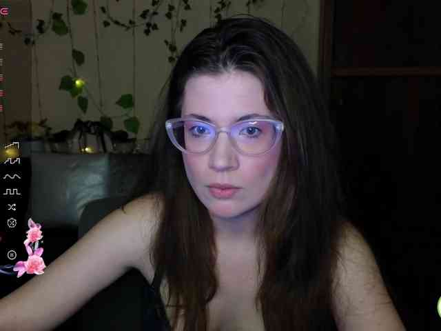 Aliciafolow009 webcam