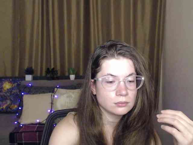 Aliciafolow009 webcam