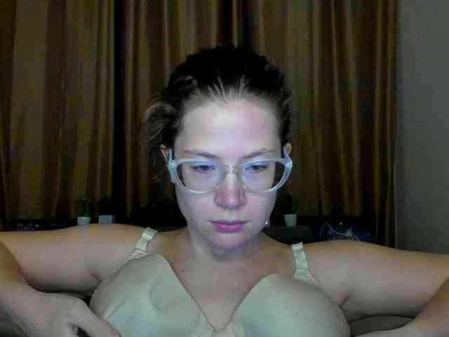 Aliciafolow009 webcam