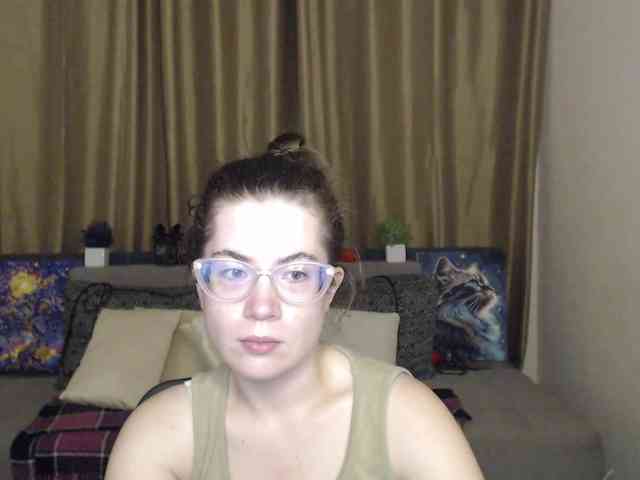 Aliciafolow009 webcam