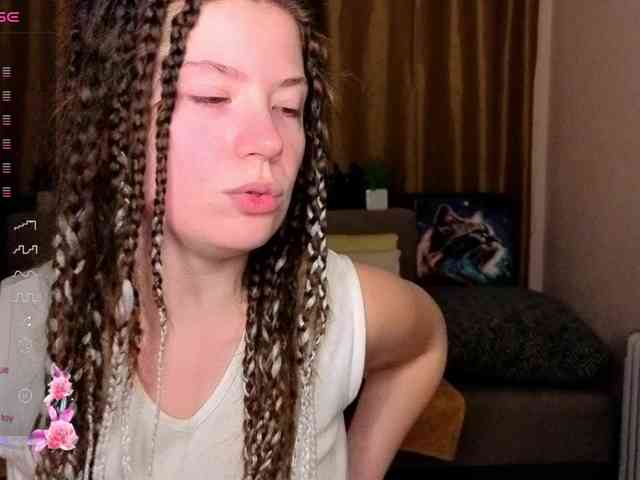 Aliciafolow009 webcam