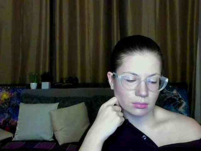 Aliciafolow009 webcam