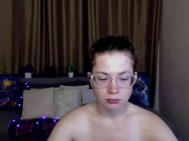 Aliciafolow009 webcam