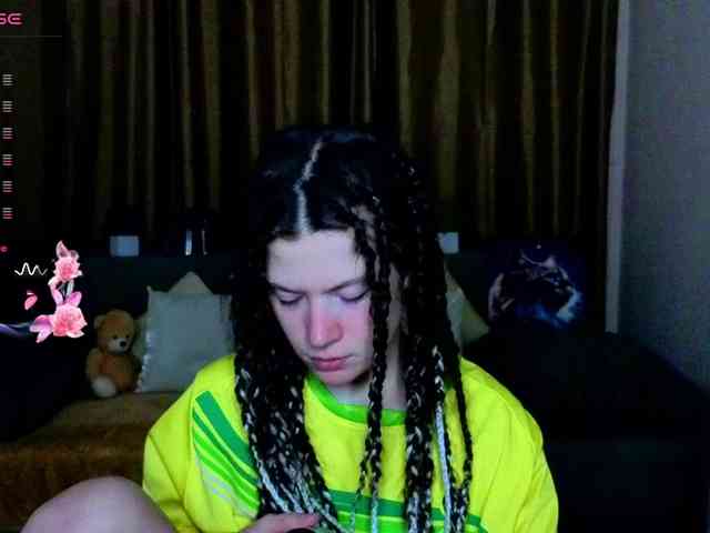 Aliciafolow009 webcam