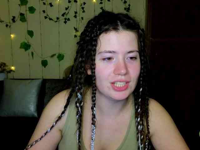 Aliciafolow009 webcam