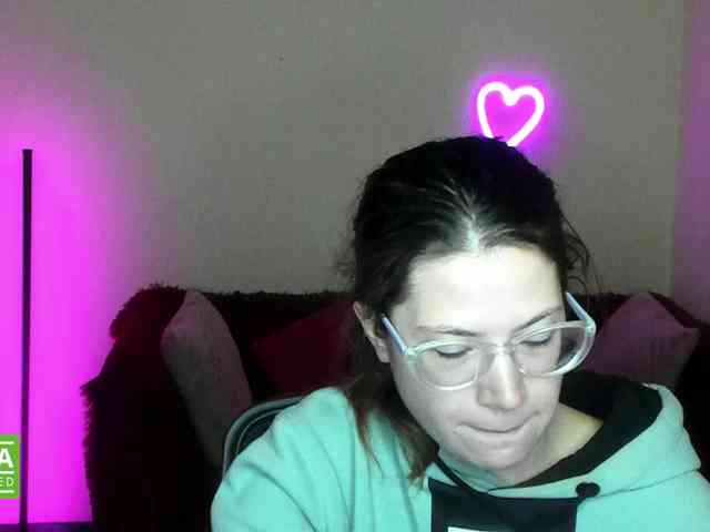 Aliciafolow009 webcam