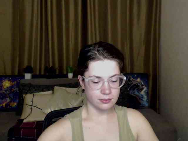 Aliciafolow009 webcam