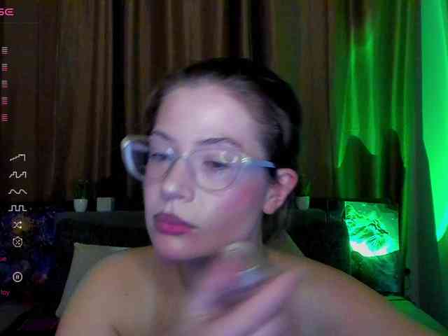 Aliciafolow009 webcam