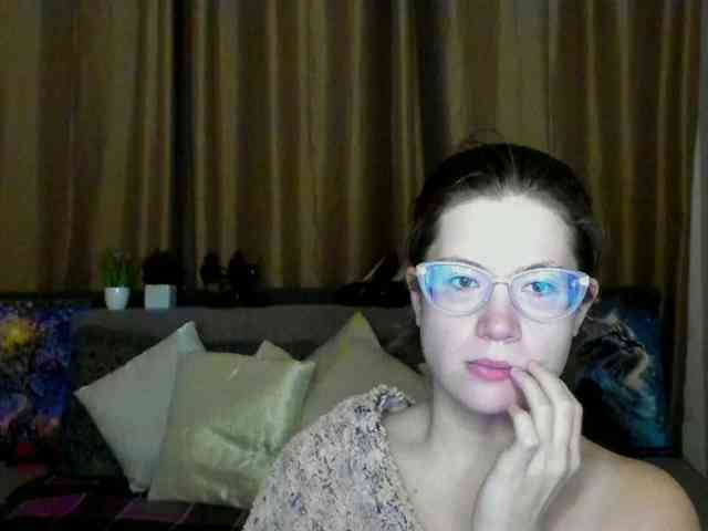 Aliciafolow009 webcam