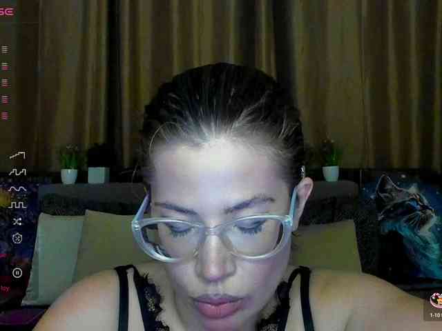 Aliciafolow009 Live Webcam on BongaCams