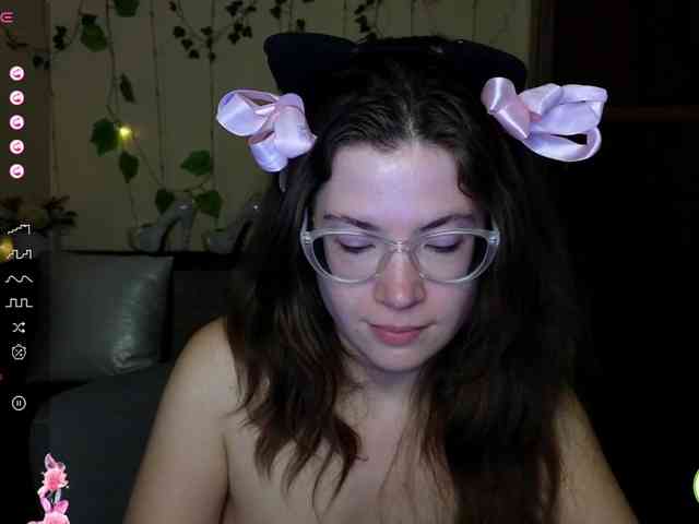Aliciafolow009 webcam