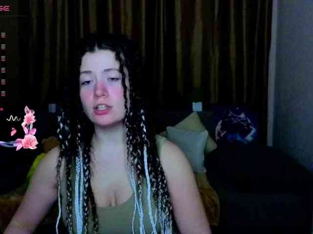 Aliciafolow009 webcam