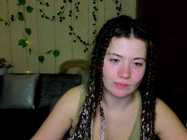 Aliciafolow009 webcam