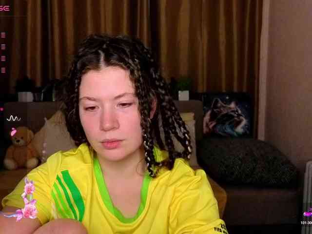 Aliciafolow009 webcam