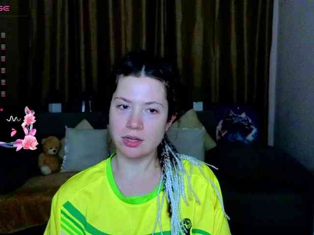 Aliciafolow009 webcam