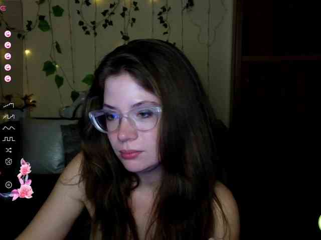 Aliciafolow009 webcam