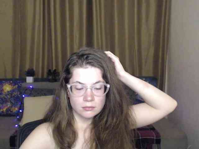 Aliciafolow009 webcam