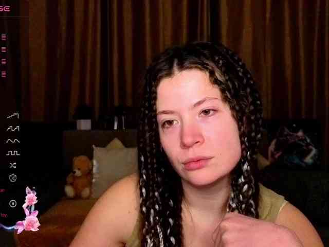 Aliciafolow009 webcam