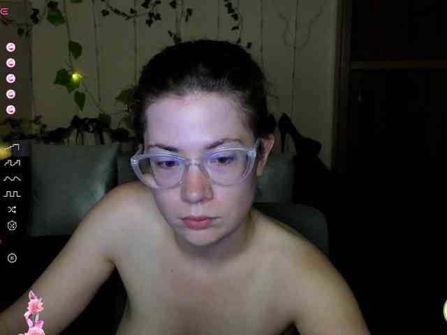 Aliciafolow009 webcam