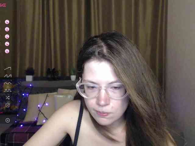 Aliciafolow009 webcam