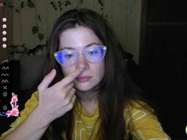 Aliciafolow009 webcam