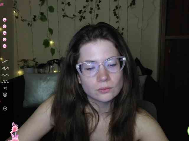 Aliciafolow009 webcam