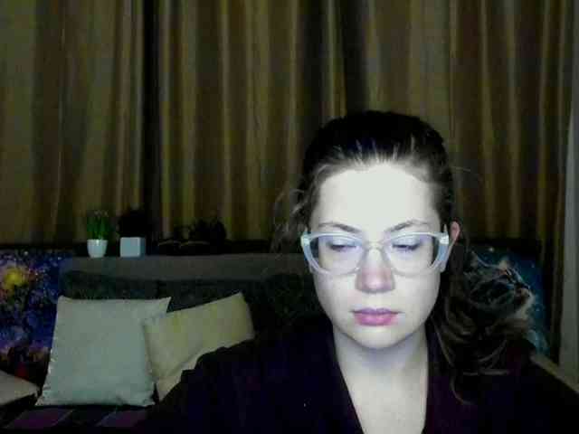 Aliciafolow009 webcam