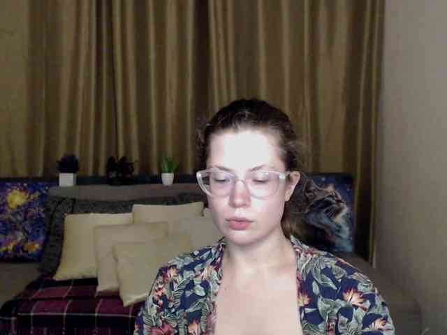 Aliciafolow009 webcam