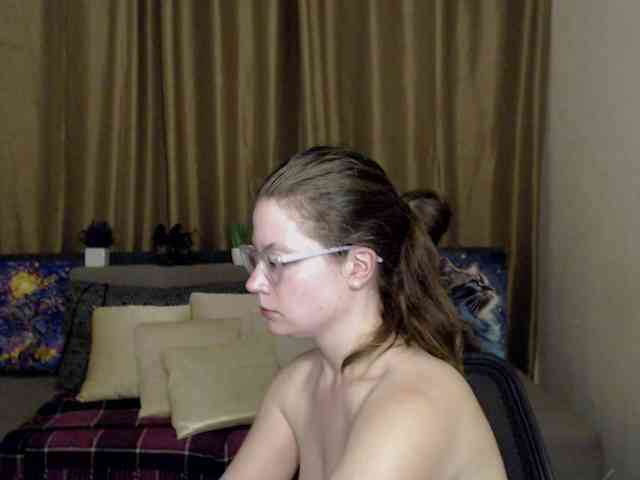 Aliciafolow009 webcam