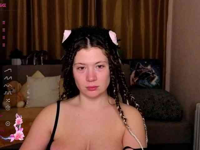 Aliciafolow009 webcam