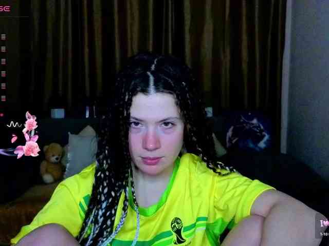 Aliciafolow009 webcam