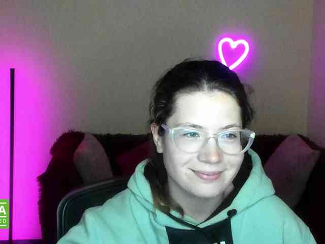 Aliciafolow009 webcam