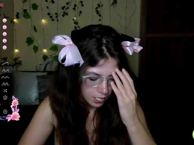 Aliciafolow009 webcam