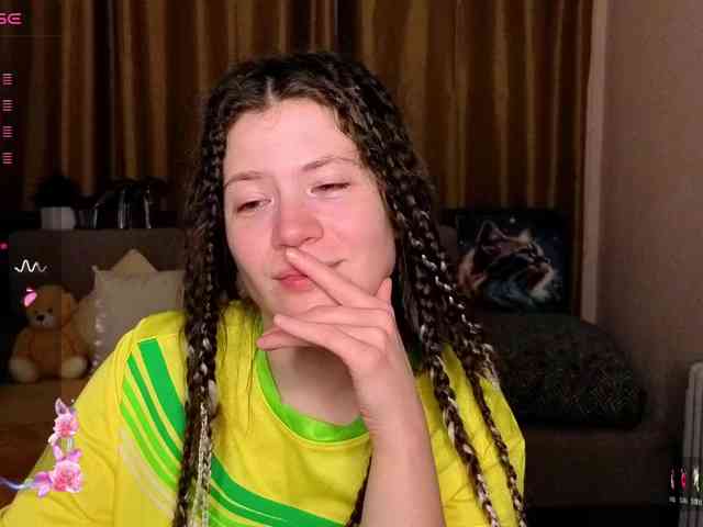 Aliciafolow009 webcam