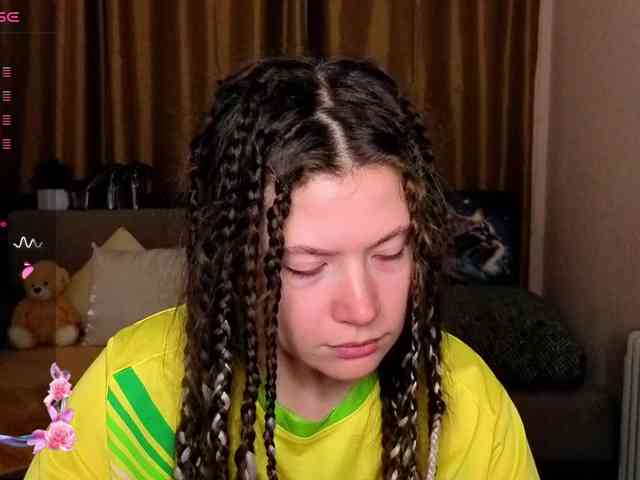 Aliciafolow009 webcam