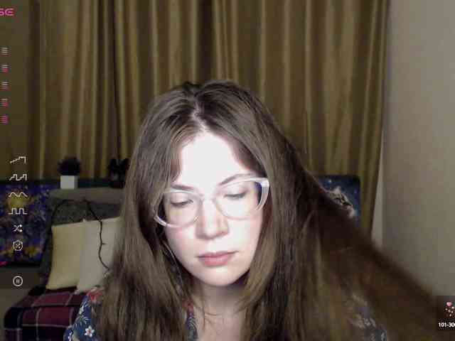 Aliciafolow009 webcam