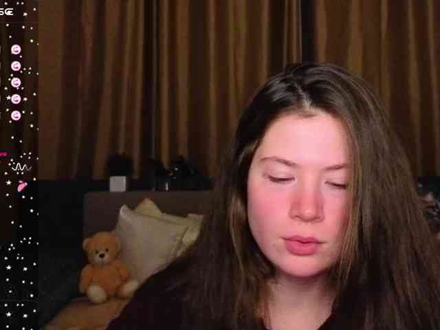 Aliciafolow009 webcam