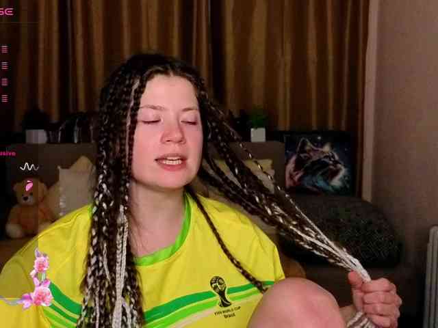 Aliciafolow009 webcam